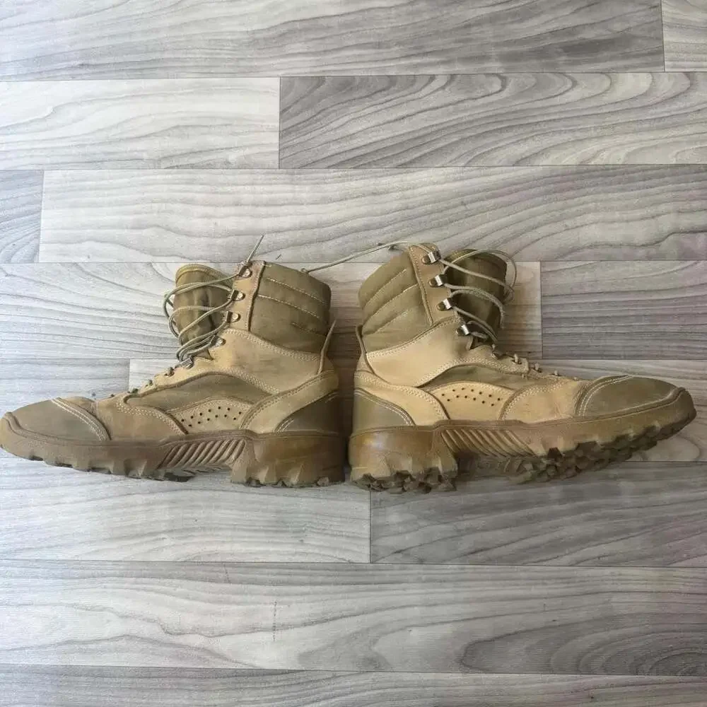 Belleville Military Combat Boots Tan Vibram Sole Men's 9.5
